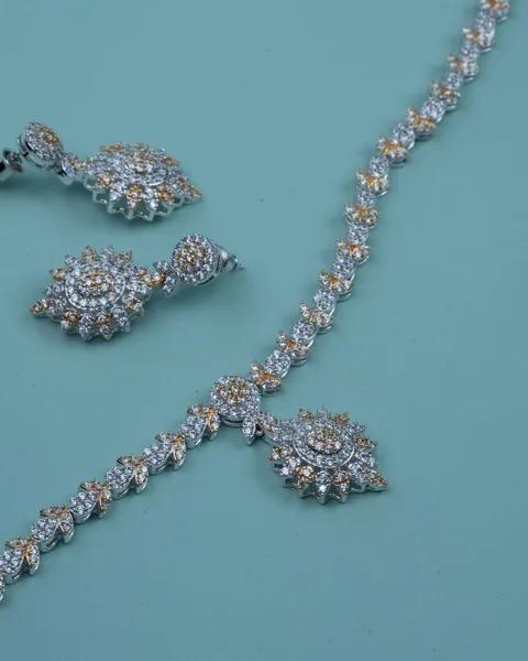 Two-tone Crystal Necklace Set