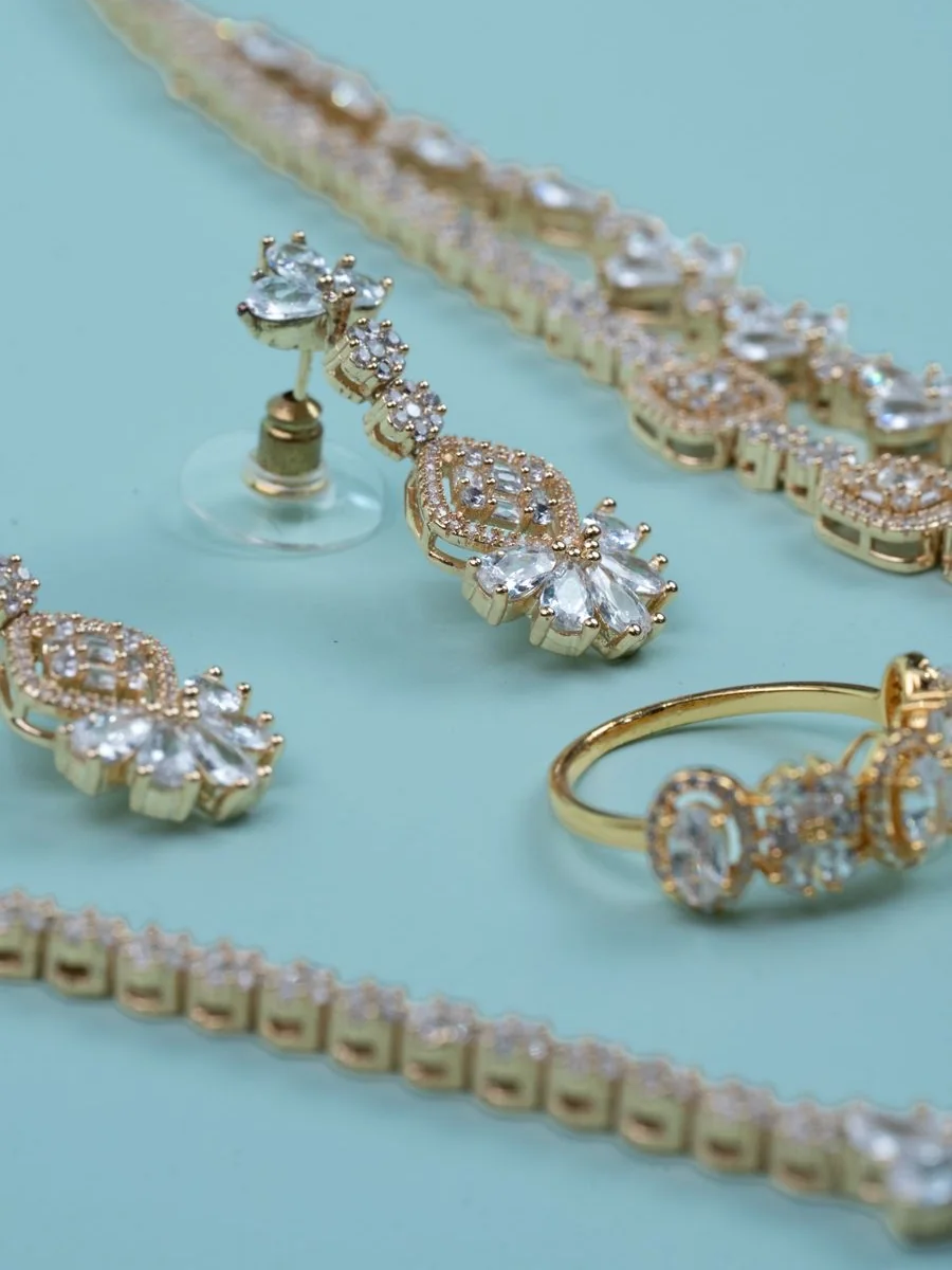 Crystal Set, Gold — 2